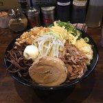 ガチ盛りラーメン アオイロー - 