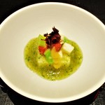 おおたに - 先付：帆立貝柱のムース 緑酢ジュレ。　　　　　2018.08.24