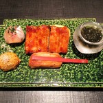 おおたに - 八寸：鰻の蒲焼き　岩もずくの三杯酢　出し巻き玉子　あわ麩の照り焼き　小芋の味噌焼き　鯵の手まり寿司。　　　　　2018.08.24