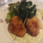 ビストロプティットレジョン  - ランチのお魚。アンコウのフライ