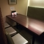 Tomatsu - テーブル席