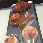 スイーツガーデン ユウジアジキ - 購入したケーキたち、パンも