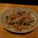 吾作 - ホルモン炒め 600円