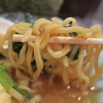 いずみ家 - ほうれん草と啜る