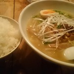 駒沢 ひろの亭 - 煎り酒ラーメン￥820