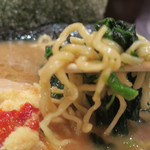 いずみ家 - ほうれん草を投入し啜る