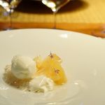 長谷川 稔 - 桃、杏仁のシャーベット