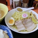 萬福軒 - レンゲに魚粉