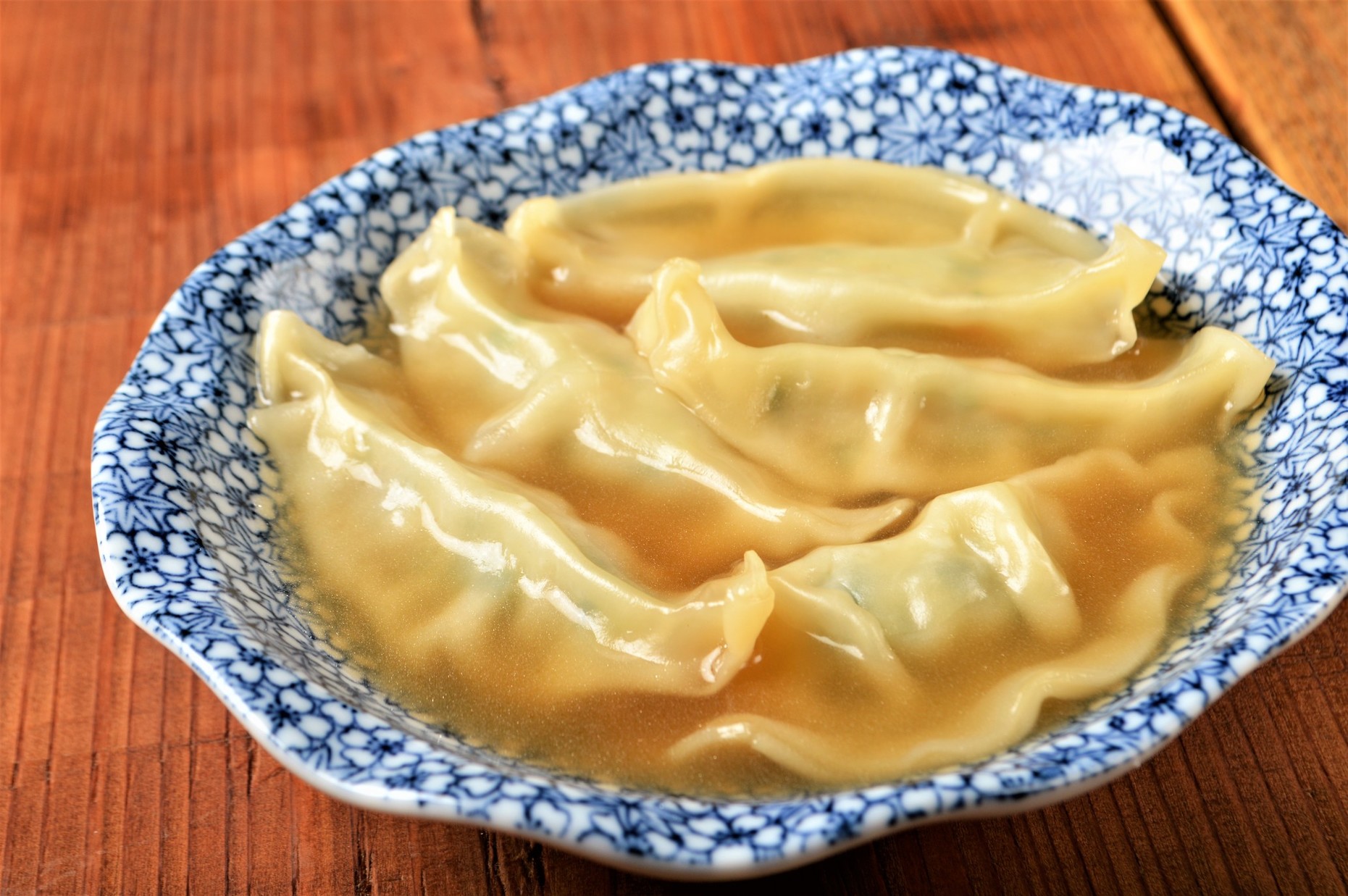 餃子とスパークリング バブルス