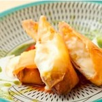 fried cheese spring rolls