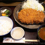 厚切り特ロースかつ