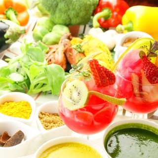 食べログ限定 赤坂イタリアンランチ 1ドリンク 生ハム ピッツァ Bigパフェ付全7品イタリアンランチコース3980円 税込み2980円 ママ会 二次会 飲み会 宴会 Tomboy 赤坂店 赤坂 アジア エスニック料理 その他 食べログ