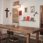 3+ - 店内（１１年８月）