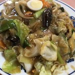 丸山飯店 - 五目かた焼きそば 880円