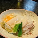 よっちゃん家 - いか刺 800円