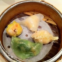 老香港酒家京都 - 点心付きスペシャルランチ 2,100円にて