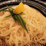 食事処 ニュー因幡 - 冷麦みたいに細い麺