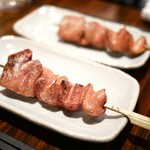 鳥みつ - 白レバー
                                肉厚！！めっちゃ柔らか絶品