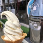 ミルン - 料理写真:ミルン自家製ソフトクリーム330円