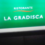 ラ・グラディスカ - 看板