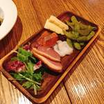 自家製生パスタ 自家製ソーセージ竹井屋 - 