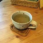 ジャム cafe 可鈴 - 【食後のドリンク】クーリー(ホットのハーブティー)
