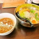 ブリキの木こり - 赤そば冷やしつけ麺