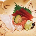 しゃぶしゃぶ・日本料理 木曽路 - すき焼き御膳のお造り。鯛が美味い