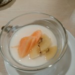 長城 - 杏仁豆腐