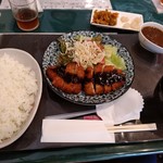 とんかつ定食+カレー