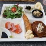 レミューズカフェ - 