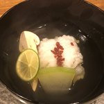 魯忍 - 鱧葛打ちと焼き松茸の清汁仕立て 冬瓜 酢橘の椀