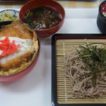 ざるそば、かつ丼