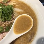 Japanese Soba Noodles 蔦 - ガツンと濃厚な味噌スープ