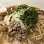 Japanese Soba Noodles 蔦 - 挽き肉と玉ねぎの生姜炒め