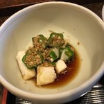 串匠 - 山芋とオクラの和え物