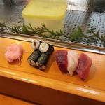 魚国寿司 - ランチにぎり1.5人前950円