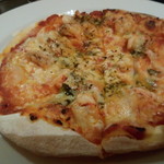 Furano French 岳 - シーフードピザ