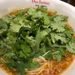 黄金の塩らぁ麺 ドゥエ イタリアン - 