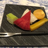 クッチーナ イタリアーナ ガッルーラ - 口取り(白瓜、大根、梨、ほおずき、ニンジン)