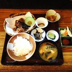 大衆割烹 清勢 - ふぐから揚げ定食