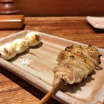 とり喜 - 白玉 + かわ