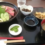 お食事処 しんわ - 本マグロ丼（セットで1500円）