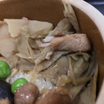 1958年 昭和33年 益子焼の土釜に入った日本三大駅弁の峠の釜めしが誕生した 群馬県安中市松井田町横川 By さすらいの旅人 全国各地孤独のグルメ 峠の釜めし本舗 おぎのや 本店 横川 釜飯 食べログ 1958年 昭和33年 益子焼の土釜に入った日本三大駅弁の峠の釜めしが誕生した 群馬県安中市松井田町横川 By さすらいの旅人 全国各地孤独のグルメ 峠の釜めし本舗 おぎのや 本店 横川 釜飯 食べログ