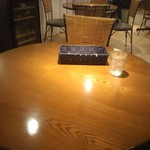 コスモス - スプーン、フォーク、濡れナプキン、紙ナプキン等は用意されていてデザート時に新たに交換。