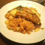 コスモス - 洋食屋のオムライス！ライスはチキンでなくハムと玉ねぎのみ