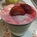 Patisserie Enchante - ●カップ苺ショートケーキ  420円