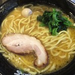 横浜家系ラーメン 駒大商店 - 