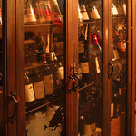 オステリア ラ・ルーナ - ワインセラー