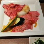 天下の焼肉 大将軍 - 